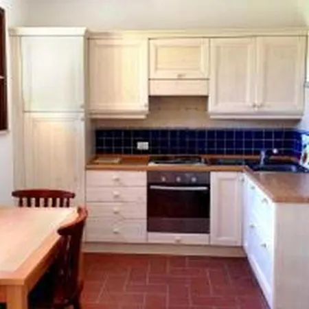 Canova - Private Aparthotel 3*